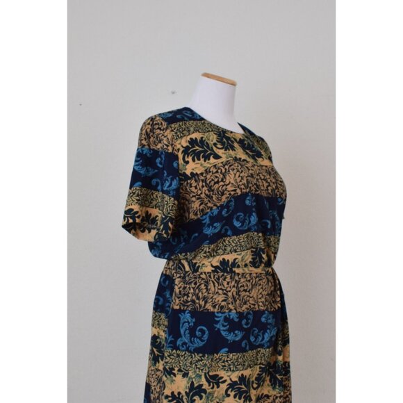 Vintage 80s Floral Polyester Wrap Dress By Prophecy By Sag Harbor | size 12 - Picture 4 of 10